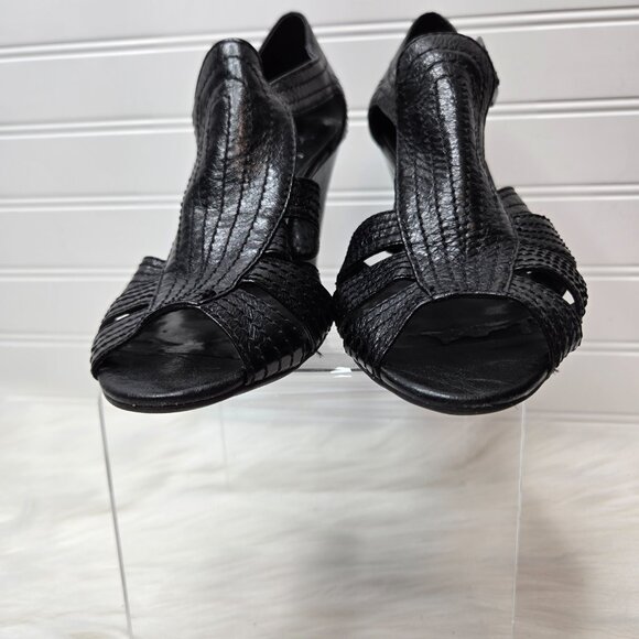 Franco Sarto Women's Size 7 M Black Leather Wedge Sandals Heels Peep Toe Buckle - Picture 7 of 11